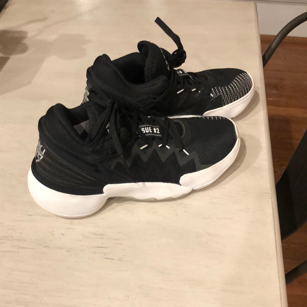 Adidas’s black and white Donovan Mitchell issue 2